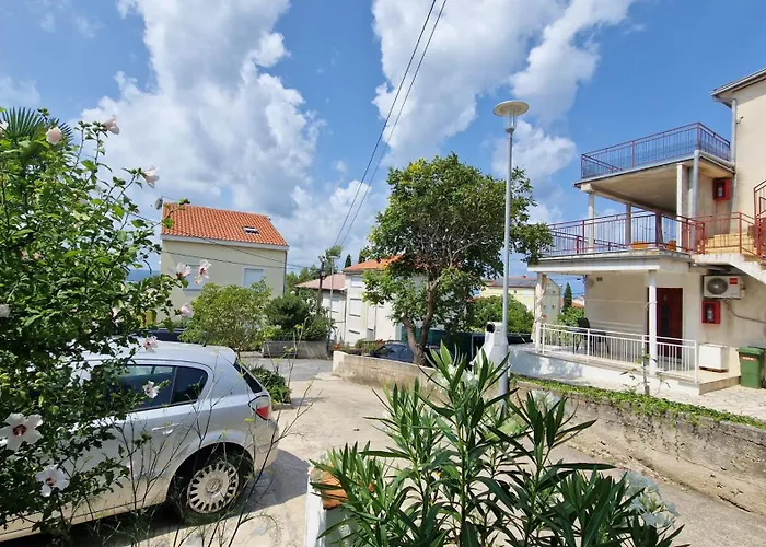Apartment With E-Cars Station