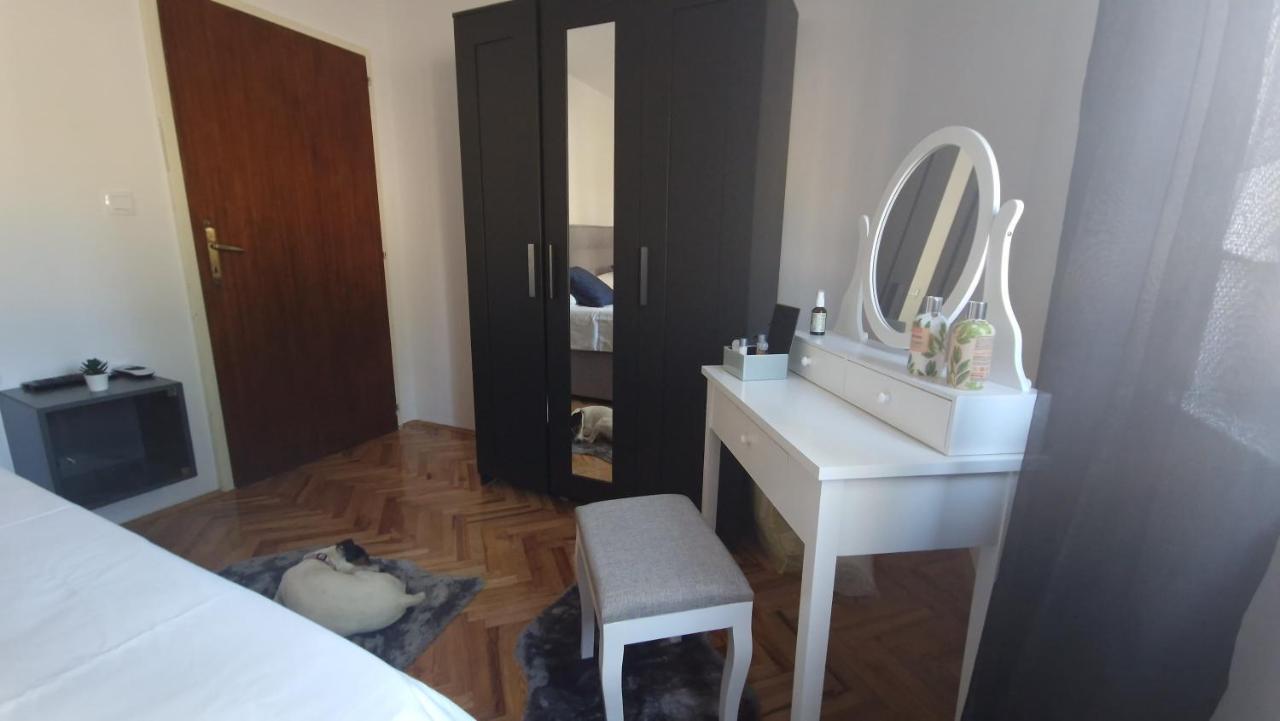 Apartment With E-cars Station