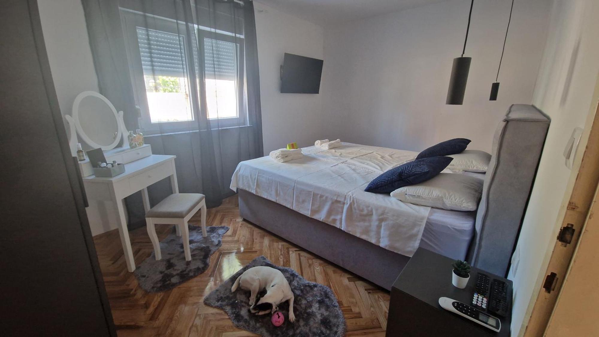With E-cars Station Apartment Selce